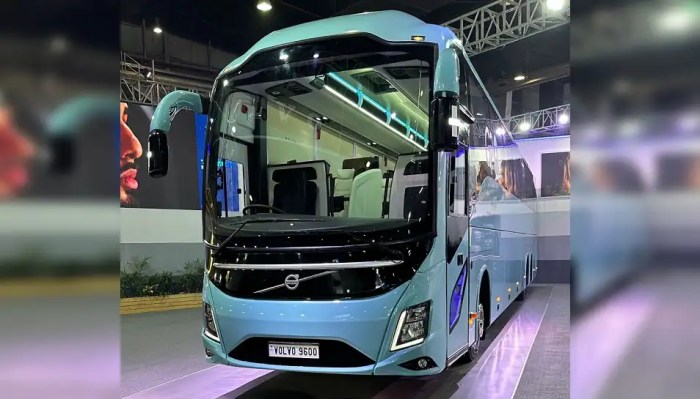 Bus for the homeless to start touring athens