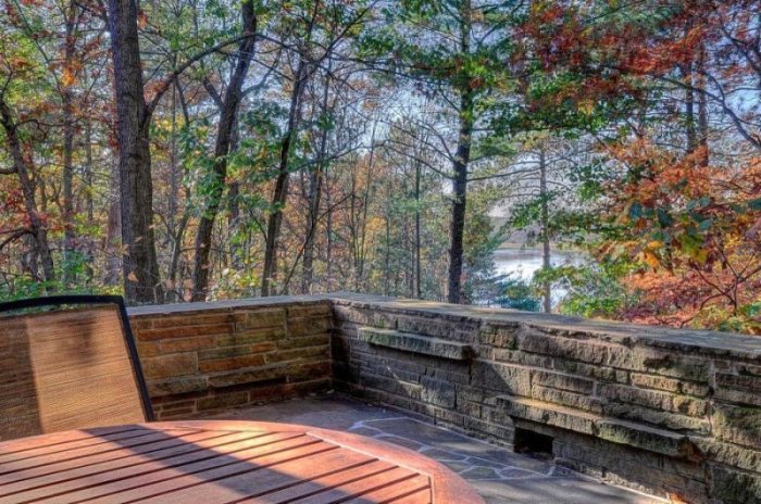 Rent frank lloyd wright seth peterson cottage wisconsin