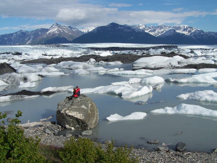 Knik river valley alaska scenic stop to denali national park