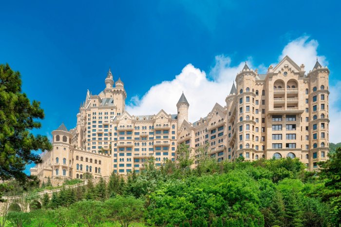 Fall Foliage Getaways Hotels, Resorts & More