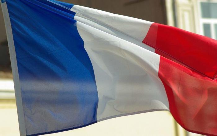 French fashion designer summer travel clothing picks