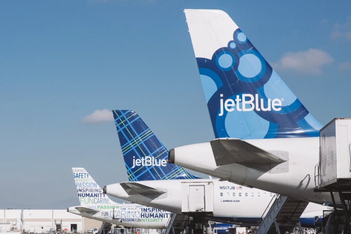 Jetblue traverse city honduras halifax norfolk wilmington boston