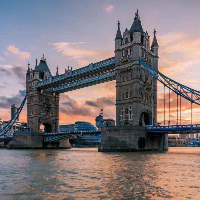 London through the ages architectural insights into the capitals history