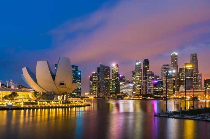 Singapore cruises to nowhere