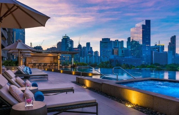 Hotels resorts steve irwin family hotel australia zoo