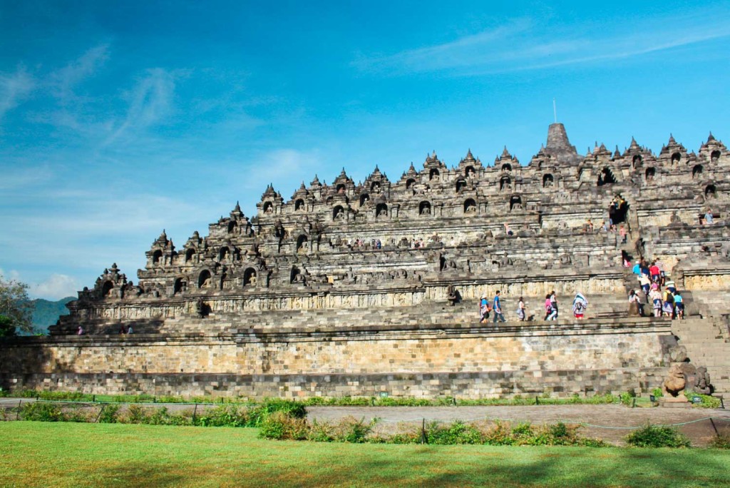 A Journey to the Celestial City: Your Essential Guide to Visiting Borobudur Temple