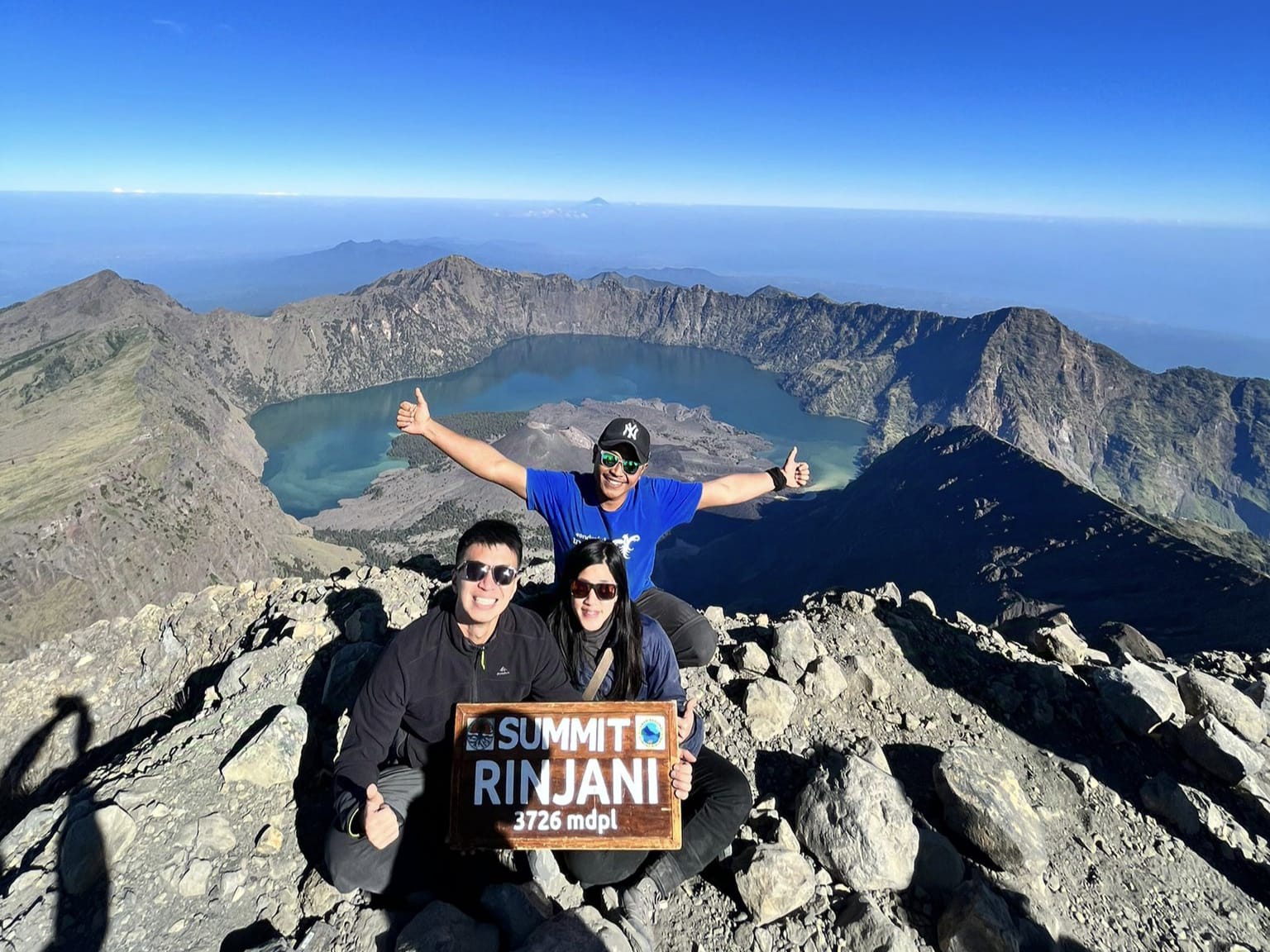 Conquer the Clouds: Your Essential Guide to Trekking Mount Rinjani