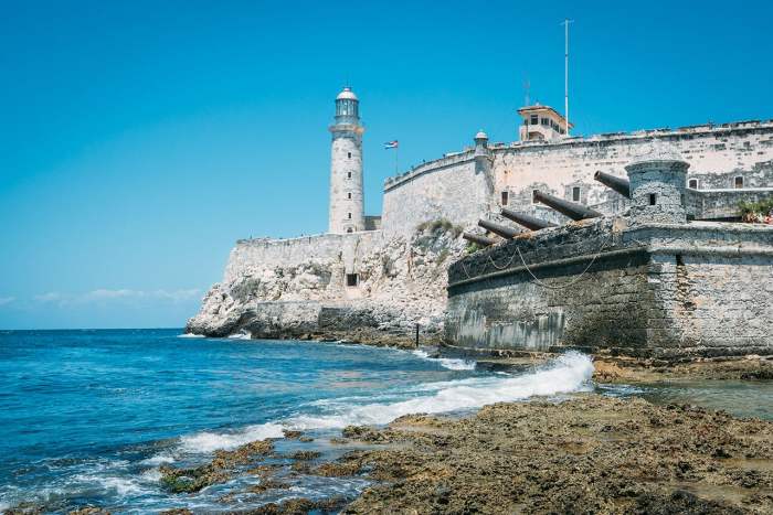Cuba plans reopen tourism